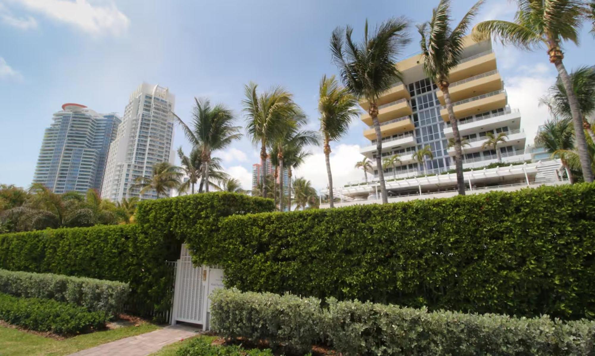 Beachfront Bentley Hotel One Bedroom Suite With Balcony And Beach Access Miami Beach Zewnętrze zdjęcie