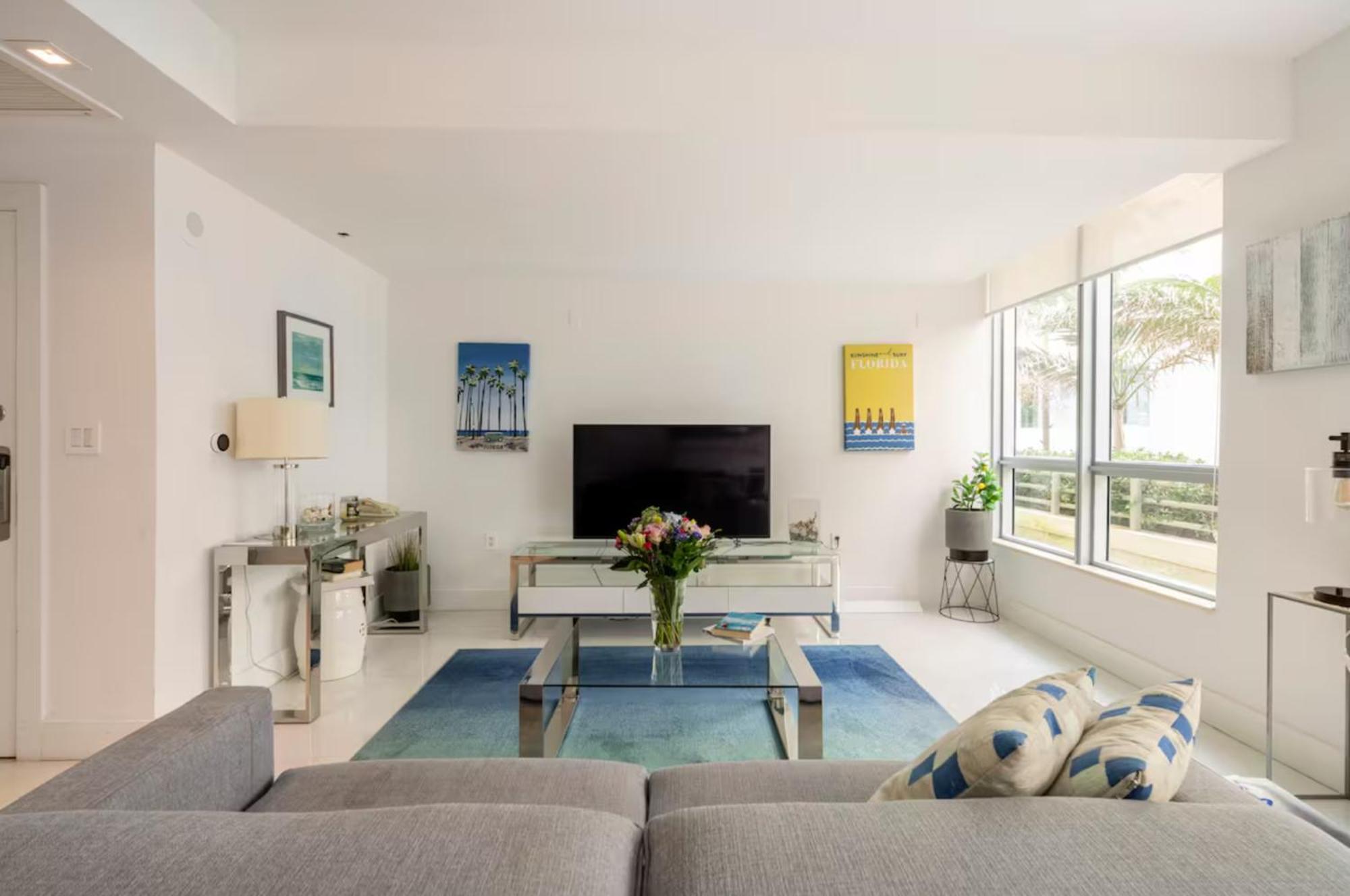 Beachfront Bentley Hotel One Bedroom Suite With Balcony And Beach Access Miami Beach Zewnętrze zdjęcie