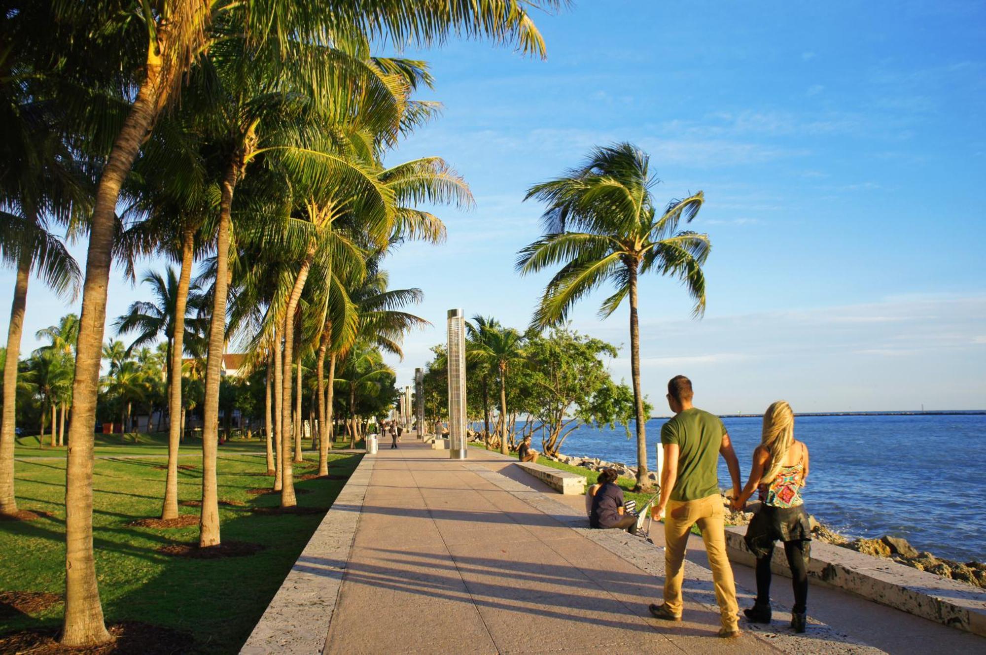 Beachfront Bentley Hotel One Bedroom Suite With Balcony And Beach Access Miami Beach Zewnętrze zdjęcie