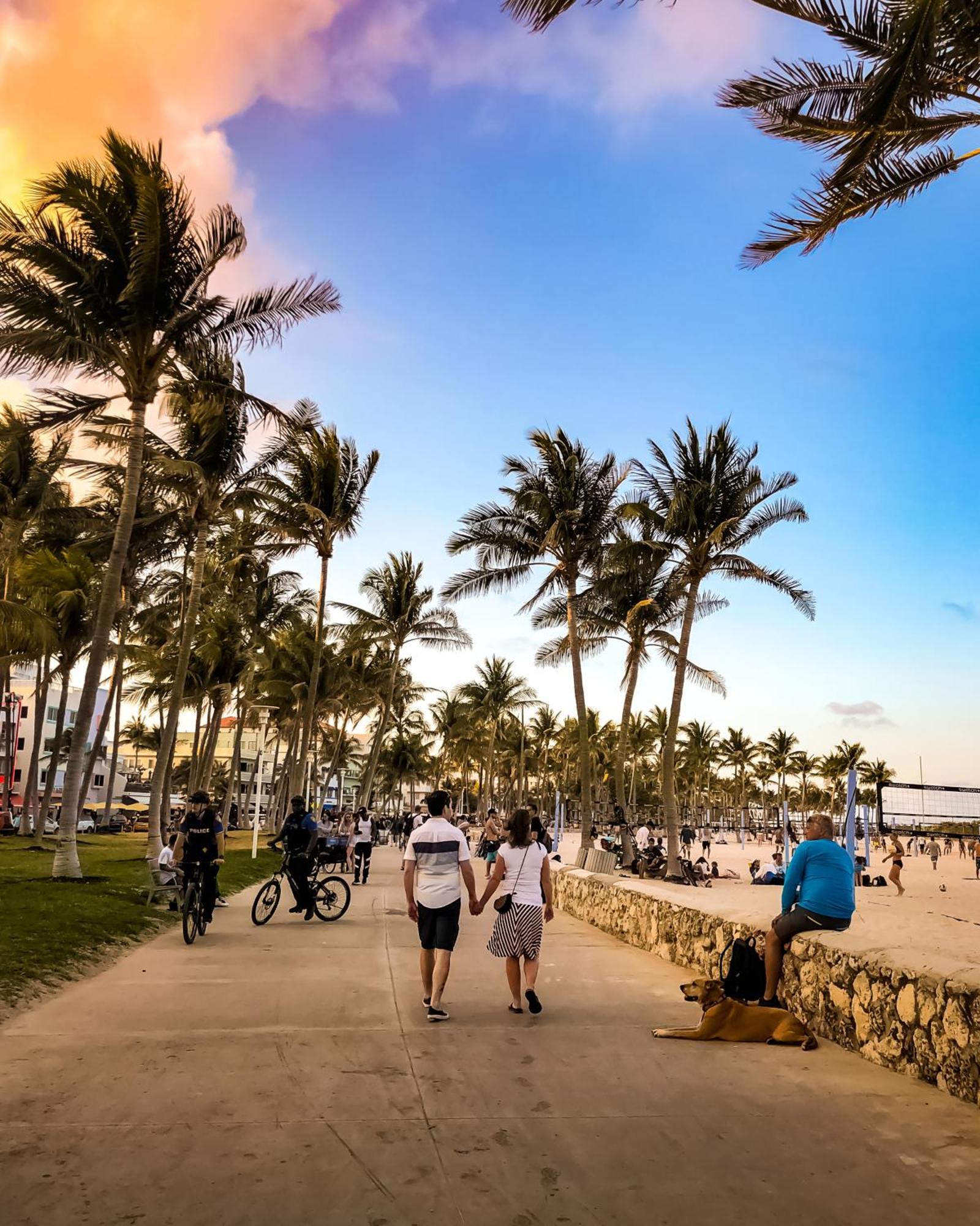 Beachfront Bentley Hotel One Bedroom Suite With Balcony And Beach Access Miami Beach Zewnętrze zdjęcie